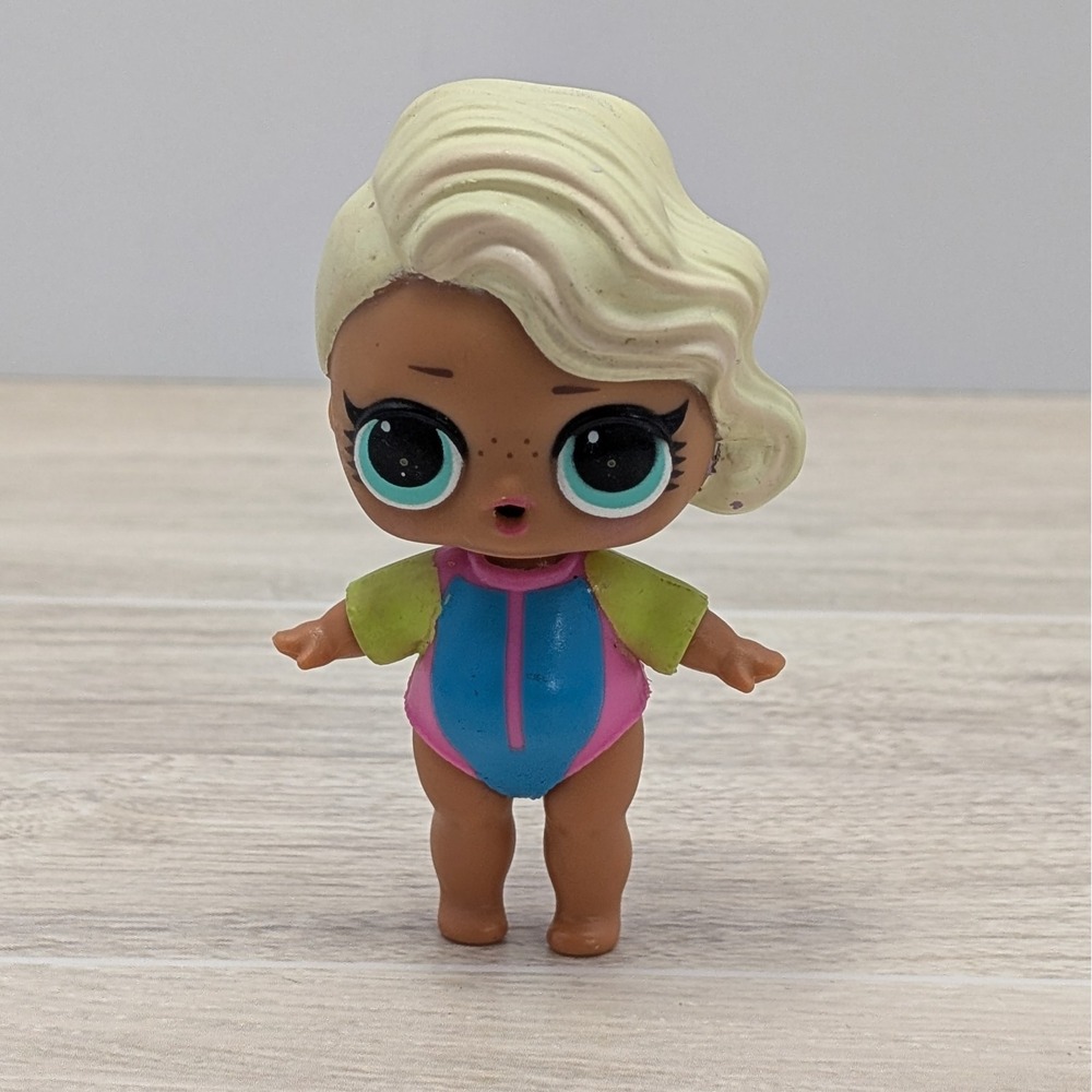 LOL Surprise Surfer Babe Doll 1-018 Blonde Hair Blue Swimsuit No Shoes